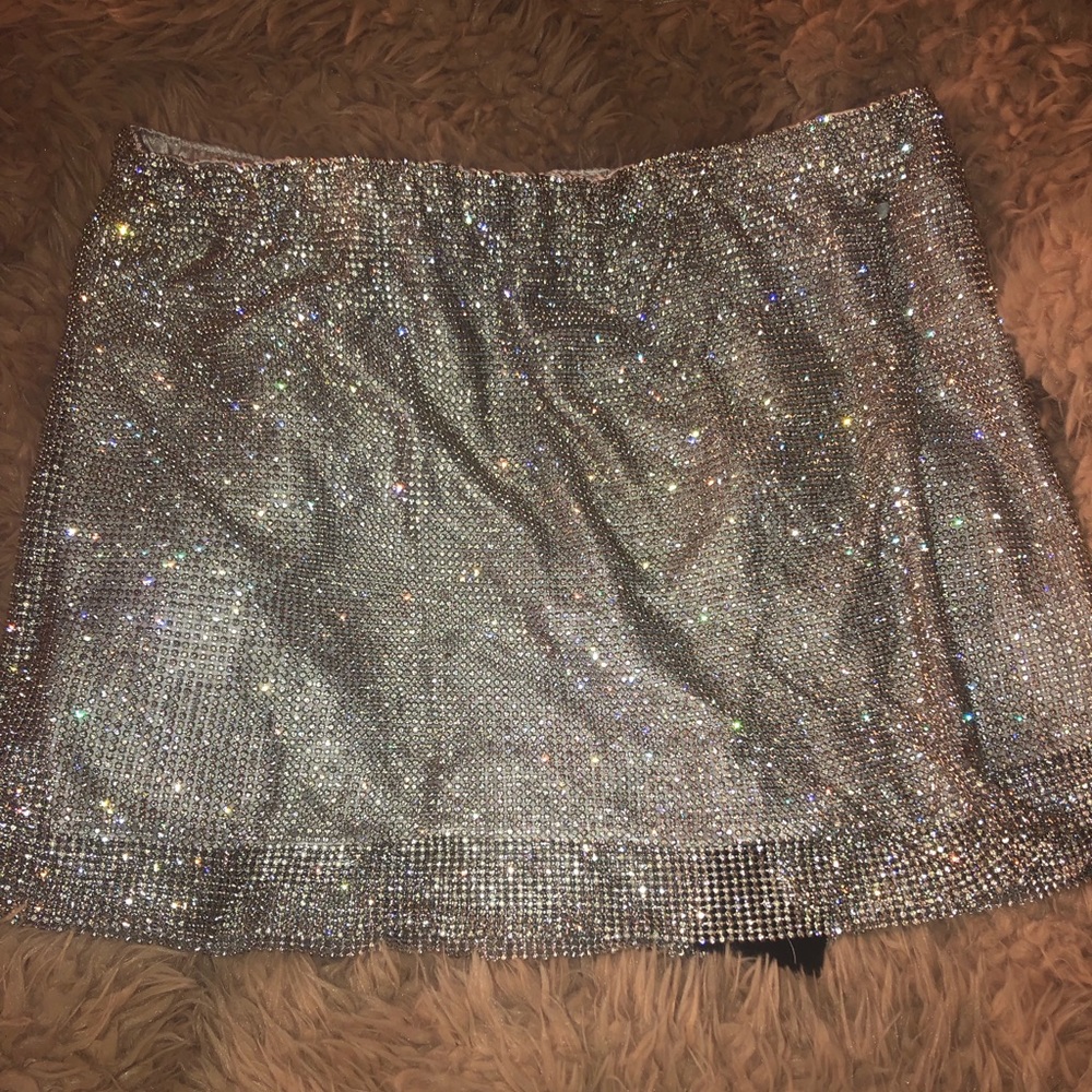 AKIRA Silver Rhinestone Mini Skirt